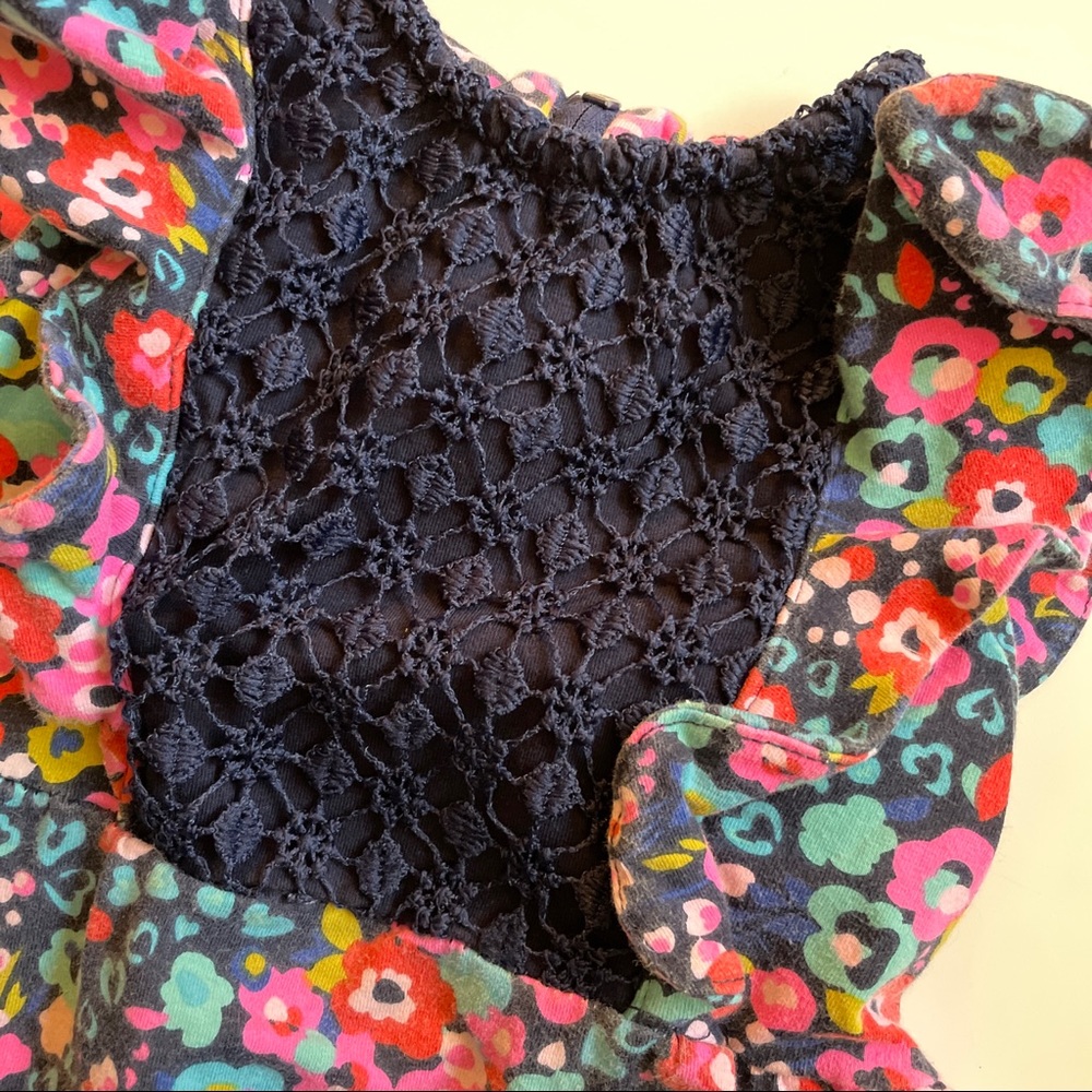 Hartstrings Dress - Picture 3 of 5